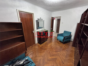 Apartament 4 cam.