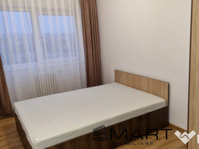Apartament 3 camere decomandat zona B-dul Mihai Viteazu