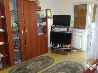 Apartament cu 2 camere semidecomandat in Deva, Cioclovina, et. 1