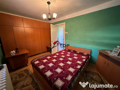 Apartament cu 2 camere semidecomandat - Podu Ros