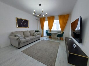 3 CAMERE | BROTACEI | TOMIS NORD