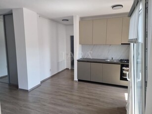 Apartament 2 camere, Iris, etaj 4, parcare inclusa