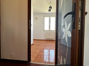 Apartament 3 camere 1 Decembrie 1918, 3 camere decomandat Vand apartament 3