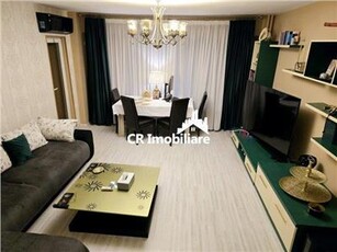 Apartament 3 camere Calea Calarasilor