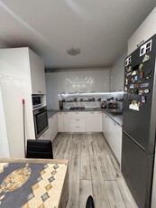 Apartament 3 camere cu terasa, Floresti, zona Parc Poligon