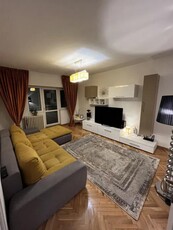 Apartament 3 camere decomandate , Marasti , zona Semicentrala .