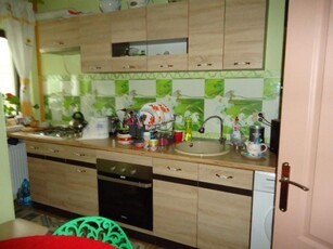 Apartament cu 2 camere de vanzare in Floresti.