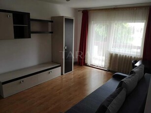 Apartament cu 3 camere de inchiriat, in zona Zorilor