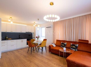 Apartament ultrafinisat cu 3 camere, zona Eroilor