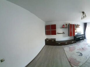 Apartamet 3 camere , 73 MP, zona Iulius Mall.