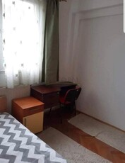 De inchiriat apartament cu 2 camere pe strada Horea