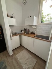 De inchiriat apartament cu o camera in centru