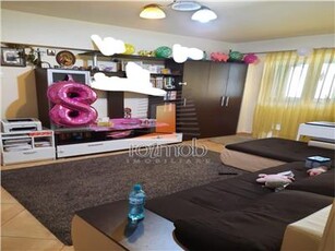 Iancului, Mega Mall, apartament 3 camere, etaj 5, renovat modern