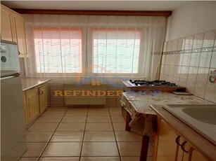 Vanzare Apartament 2 camere, zona Gorjului