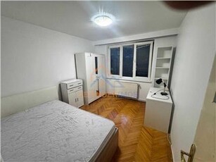 Vanzare Apartament cu 4 camere, zona Drumul Taberei, Constantin Brancusi