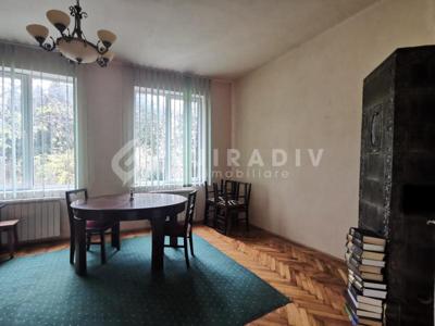 Apartament decomandat de vanzare, cu 2 camere, in zona Centrala, Cluj Napoca S14512