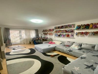 Apartament decomandat de vanzare, cu 4 camere, in zona Grigorescu, Cluj Napoca S14600