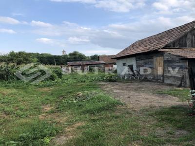 Casa de Vanzare, 4000 mp Teren, 2 Camere, la 15 km de Cluj S14626