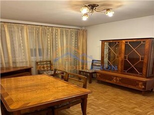 Apartament 3 camere Nitu Vasile