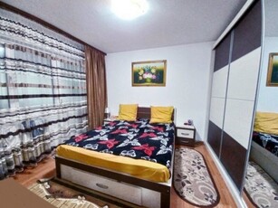 Apartament 4 camere Rahova, sos. Alexandria, stradal