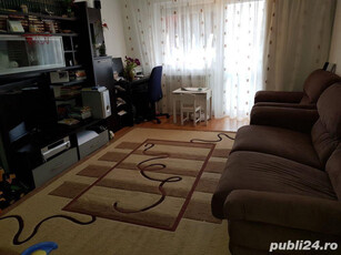 Apartament trei camere