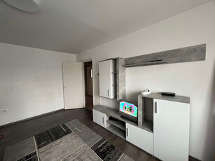 Apartamernt trei camere