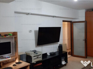 Apartament 2 camere, demisol- zona Centrul Civic