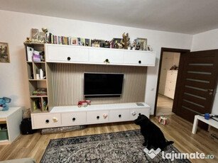 Apartament 3 camere / centrala / renovat / 2 bai / Fizicien