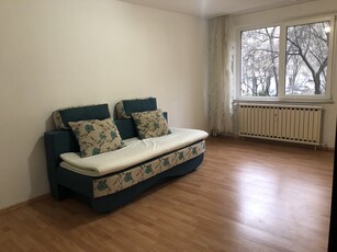 Inchiriere apartament 3 camere Crangasi