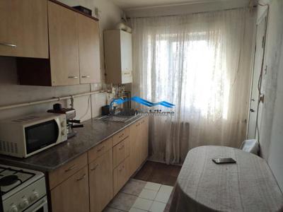 Apartament cu 4 camere de vânzare! Super preț.