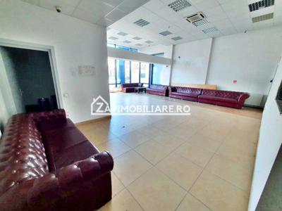 Spatiu Comercial Ultracentral 200 mp cu parcare