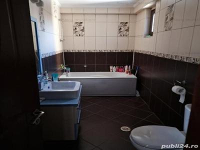 Vanzare Apartament 3 camere Aparatorii Patriei