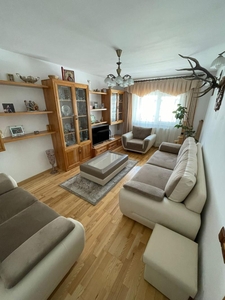 Apartament 2 camere renovat zona Bucovina Monitorul