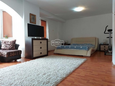 Apartament 5 camere zona Centrala, S-120 mp, mobilat, utilat