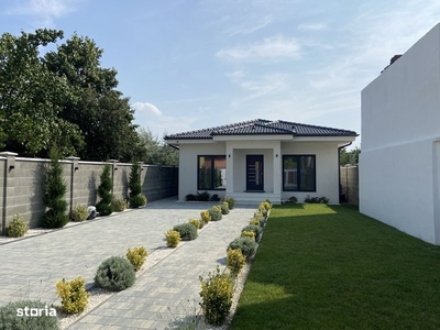 Casa individuală în stil modern design Mediterranean 109 mp Arad Coc