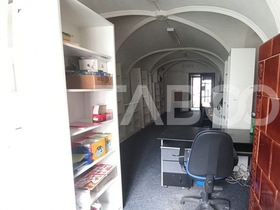 Apartament 3 camere de vanzare, zona Nord