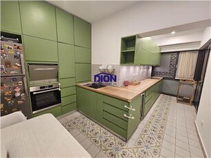 APARTAMENT 4 CAM RENOVAT, TINERETULUI/CALEA VACARESTI