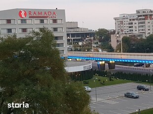 Inchiriez apartament 2 camere,Craiova,ultracentral,zona hotel Ramada