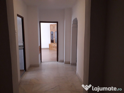 20948 Apartament 3 camere Inel 1 DRuri