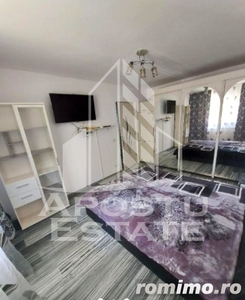 Apartament 3 camere 72 mp zona Vlaicu