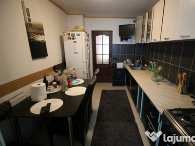 Apartament 3 Camere Decomandate - Etaj 1 Milcov
