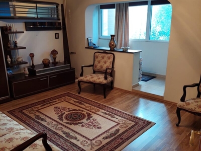 Apartament 4 camere Piata Resita, apartment 4 camere de vanzare mobilat ca