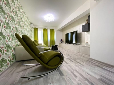 Apartament cu 3 camere si loc de parcare in cartierul Tomis Plus