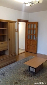 Apartament de închiriat dotat și mobilat