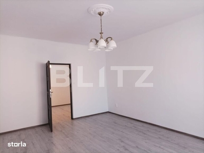 Apartament la casa, 2 cam, semidecomandat, pivnita, zona Lazaret