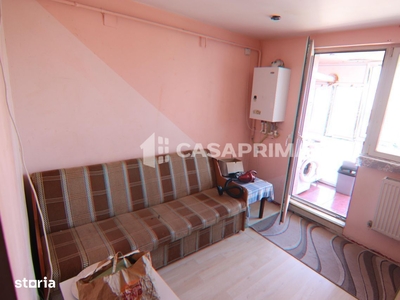 Apartament-Mansarda, 34 mp, Piata Nicolina! Mutare imediata !