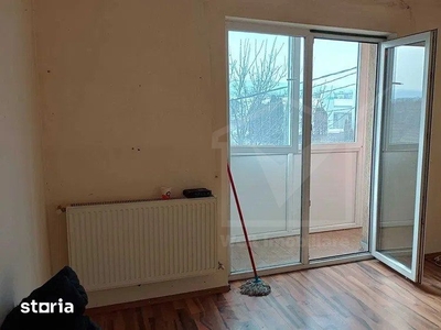 Apartament o camera la etaj intermediar, situat in Bulgaria