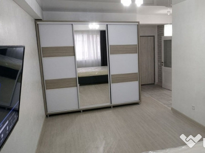 Apartament renovat strada Bucegi