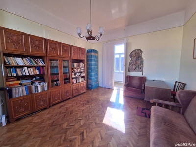 [Persoană fizică] Închiriez apartament ultracentral, 3 camere. Cluj-Napoca.