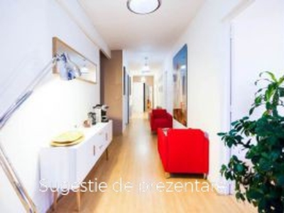 Vanzare apartament 3 camere, Central, Slobozia